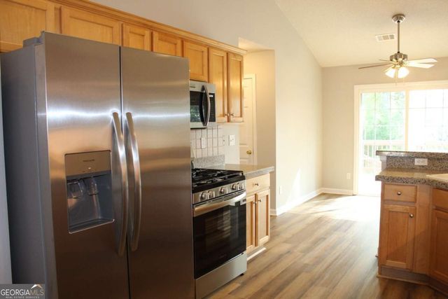 5294 Autumn Run Drive, Powder Springs, GA 30127