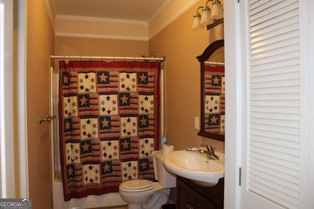 5294 Autumn Run Drive, Powder Springs, GA 30127