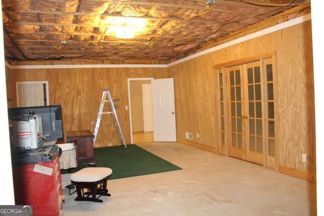 5294 Autumn Run Drive, Powder Springs, GA 30127