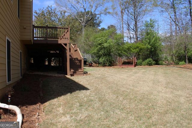 5294 Autumn Run Drive, Powder Springs, GA 30127