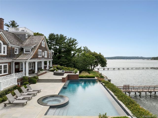 75 Cove Neck Road, Cove Neck, NY 11771
