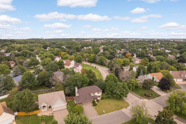 1414 Corral Lane, Woodbury, MN 55125