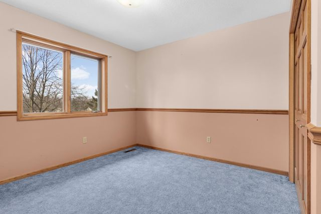 1414 Corral Lane, Woodbury, MN 55125