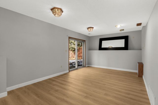 1414 Corral Lane, Woodbury, MN 55125