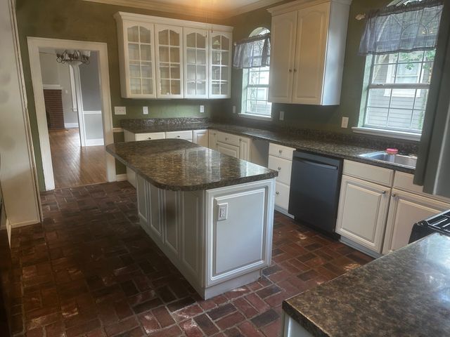 552 Ockley Drive, Shreveport, LA 71106