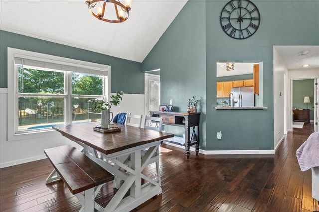 1530 Carmel Drive 1530 Carmel Drive, Marysville, OH 43040