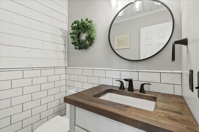 1530 Carmel Drive 1530 Carmel Drive, Marysville, OH 43040