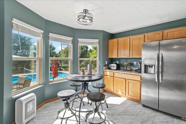 1530 Carmel Drive 1530 Carmel Drive, Marysville, OH 43040