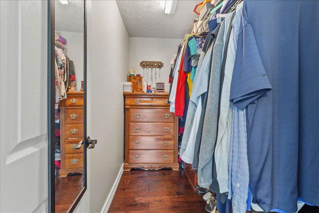 1530 Carmel Drive 1530 Carmel Drive, Marysville, OH 43040