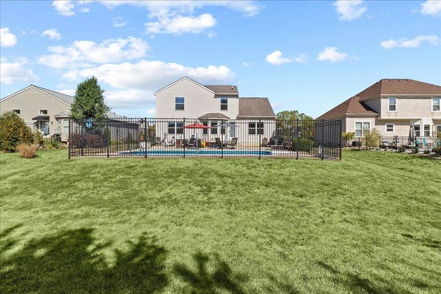 1530 Carmel Drive 1530 Carmel Drive, Marysville, OH 43040