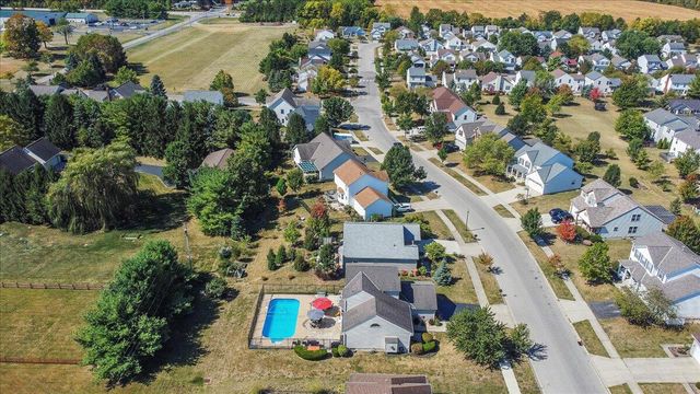 1530 Carmel Drive 1530 Carmel Drive, Marysville, OH 43040