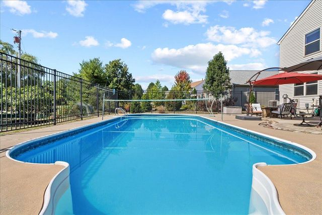 1530 Carmel Drive 1530 Carmel Drive, Marysville, OH 43040