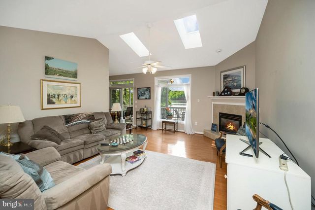 626 CORNWALLIS AVE, Locust Grove, VA 22508