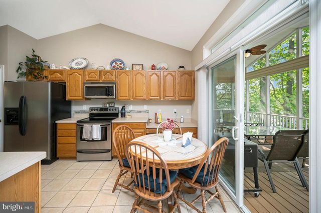 626 CORNWALLIS AVE, Locust Grove, VA 22508
