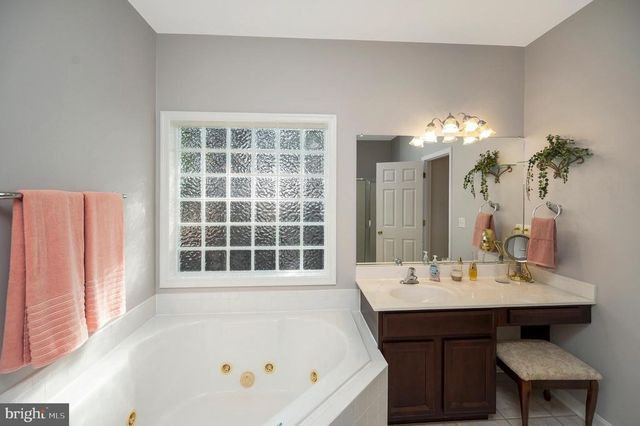 626 CORNWALLIS AVE, Locust Grove, VA 22508