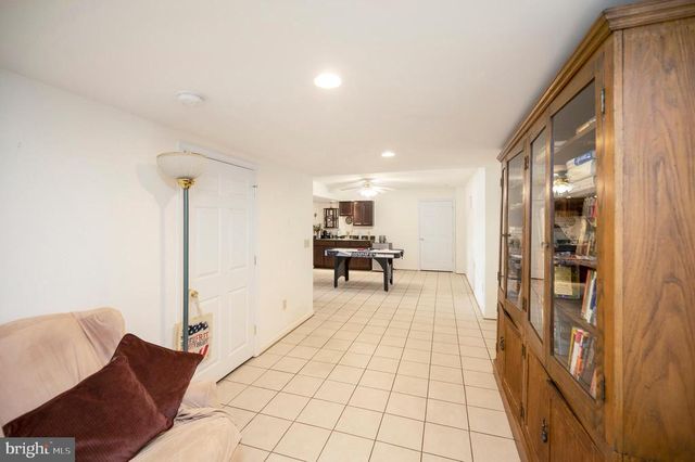 626 CORNWALLIS AVE, Locust Grove, VA 22508