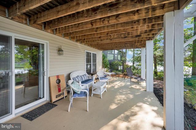 626 CORNWALLIS AVE, Locust Grove, VA 22508