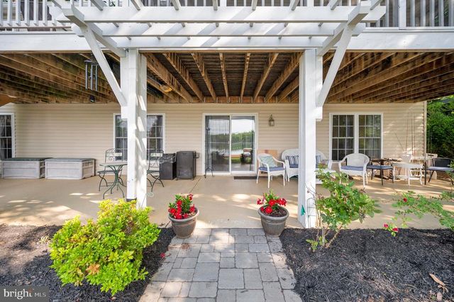 626 CORNWALLIS AVE, Locust Grove, VA 22508