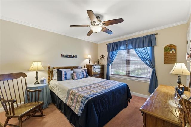 14401 Lookout Drive, Kansas City, MO 64139