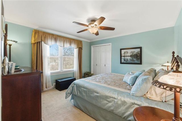 14401 Lookout Drive, Kansas City, MO 64139