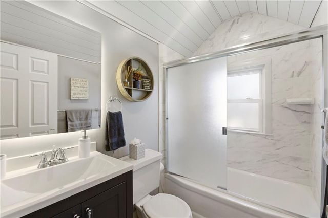 14401 Lookout Drive, Kansas City, MO 64139