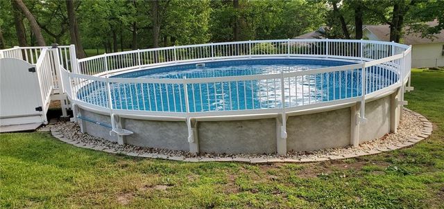 14401 Lookout Drive, Kansas City, MO 64139