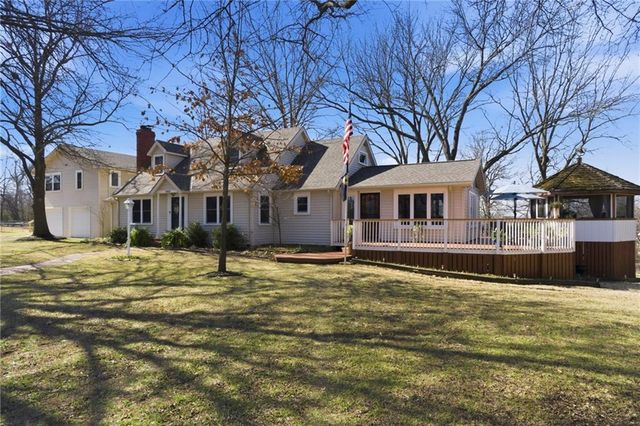 14401 Lookout Drive, Kansas City, MO 64139