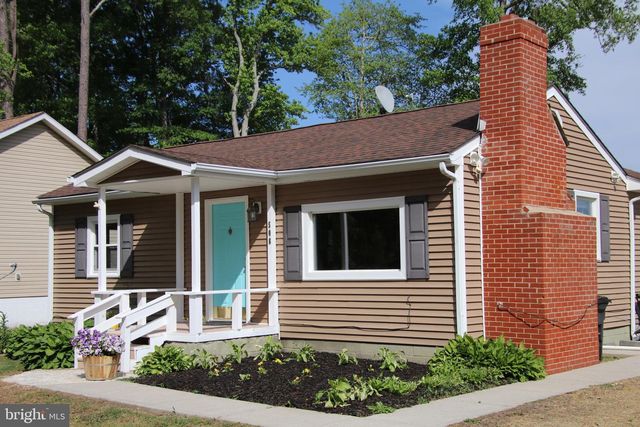 508 LATANE DR, Colonial Beach, VA 22443