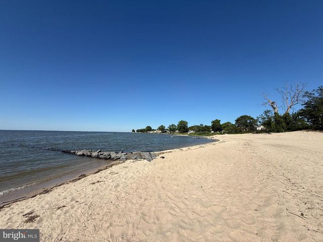 508 LATANE DR, Colonial Beach, VA 22443