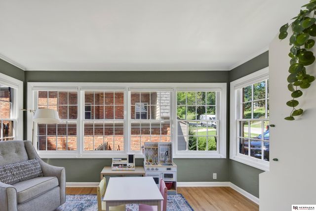 2004 N 51st Street, Omaha, NE 68104