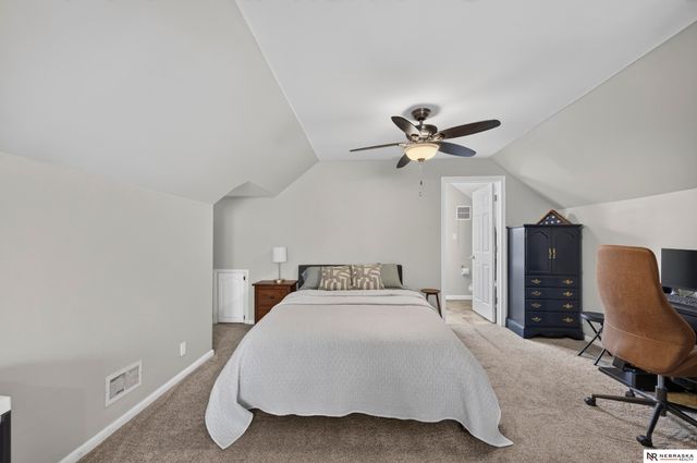 2004 N 51st Street, Omaha, NE 68104