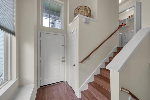 106 N Walden Elms Circle, The Woodlands, TX 77382