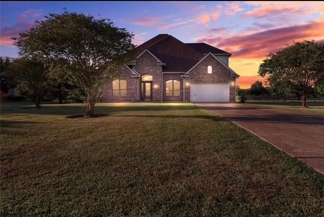 6311 Redfish Reef Drive, Beach City, TX 77523