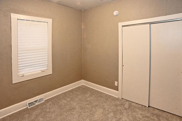 207 N Ash Street, Hobart, IN 46342