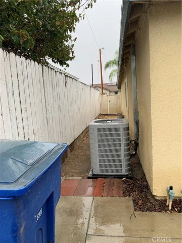 1424 Lynwood Way, Highland, CA 92346