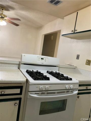 1424 Lynwood Way, Highland, CA 92346