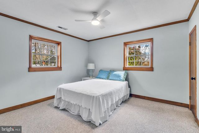 239 LANE RD, Reedville, VA 22539