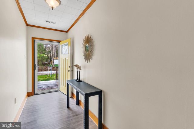 239 LANE RD, Reedville, VA 22539