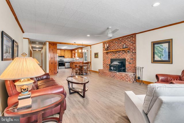 239 LANE RD, Reedville, VA 22539