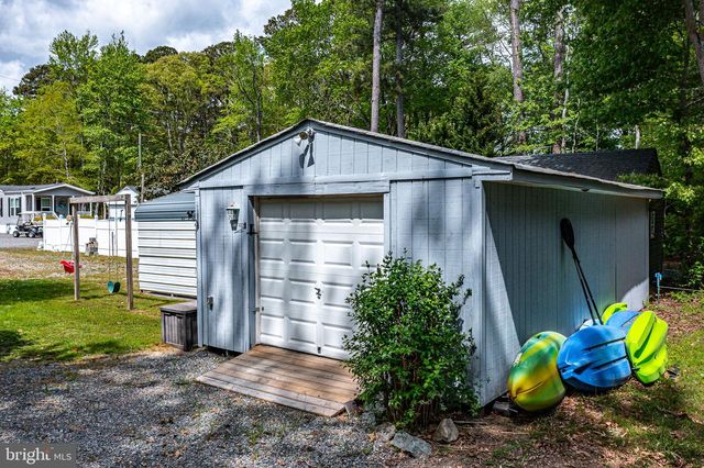 239 LANE RD, Reedville, VA 22539