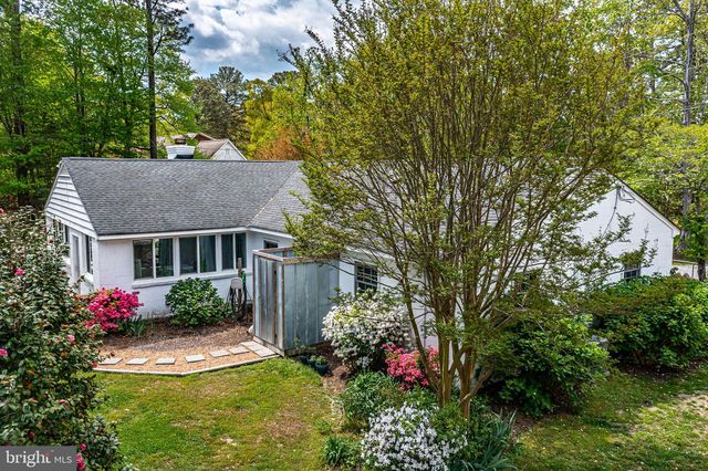 239 LANE RD, Reedville, VA 22539