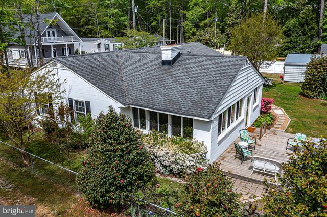 239 LANE RD, Reedville, VA 22539