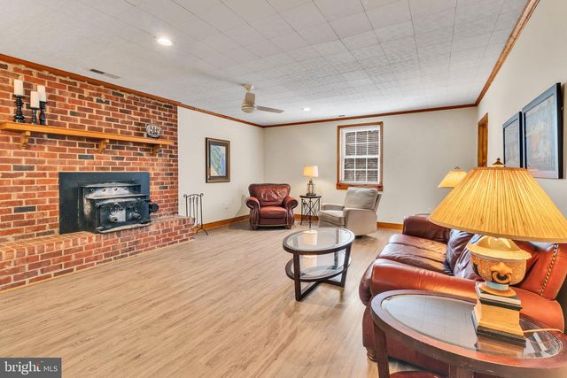 239 LANE RD, Reedville, VA 22539