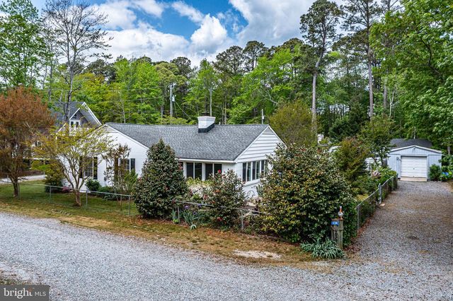 239 LANE RD, Reedville, VA 22539
