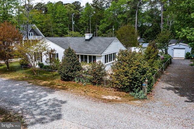 239 LANE RD, Reedville, VA 22539