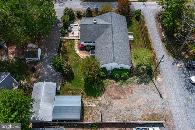239 LANE RD, Reedville, VA 22539