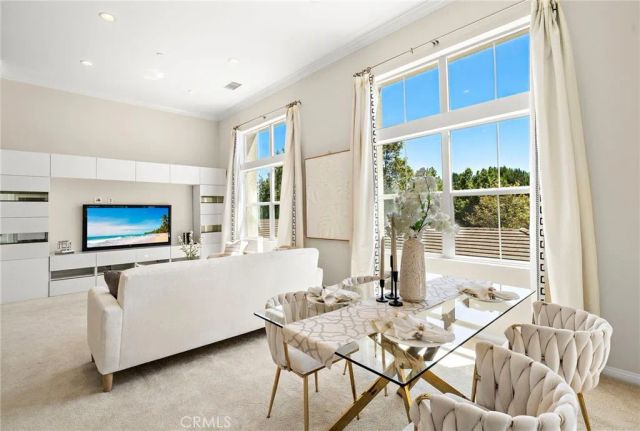 110 Rose Arch, Irvine, CA 92620