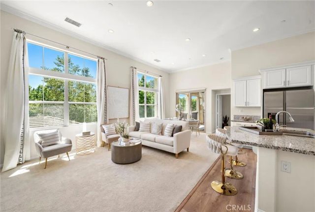 110 Rose Arch, Irvine, CA 92620