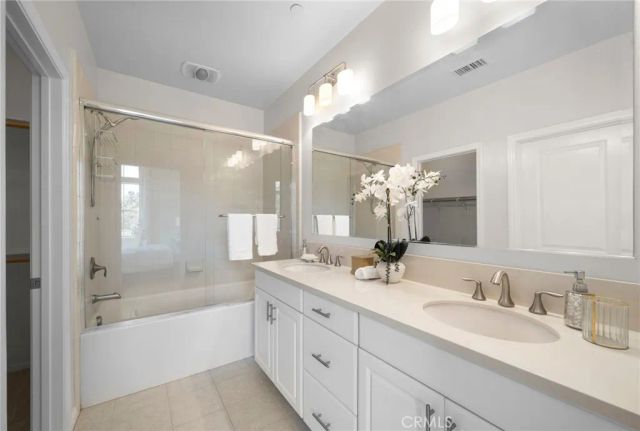110 Rose Arch, Irvine, CA 92620