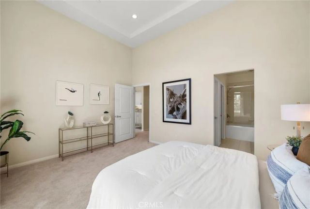 110 Rose Arch, Irvine, CA 92620
